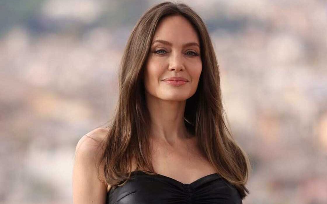 actresses with brown hair